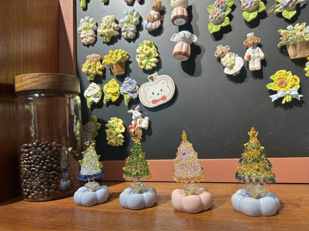 Handcrafted rotating crystal Christmas tree