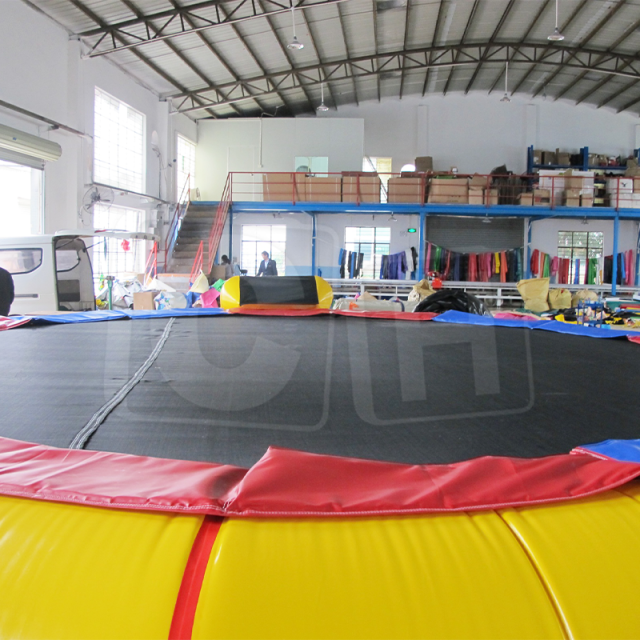 CH Yellow And Black Inflatable Water Trampline With Slide For Water Park