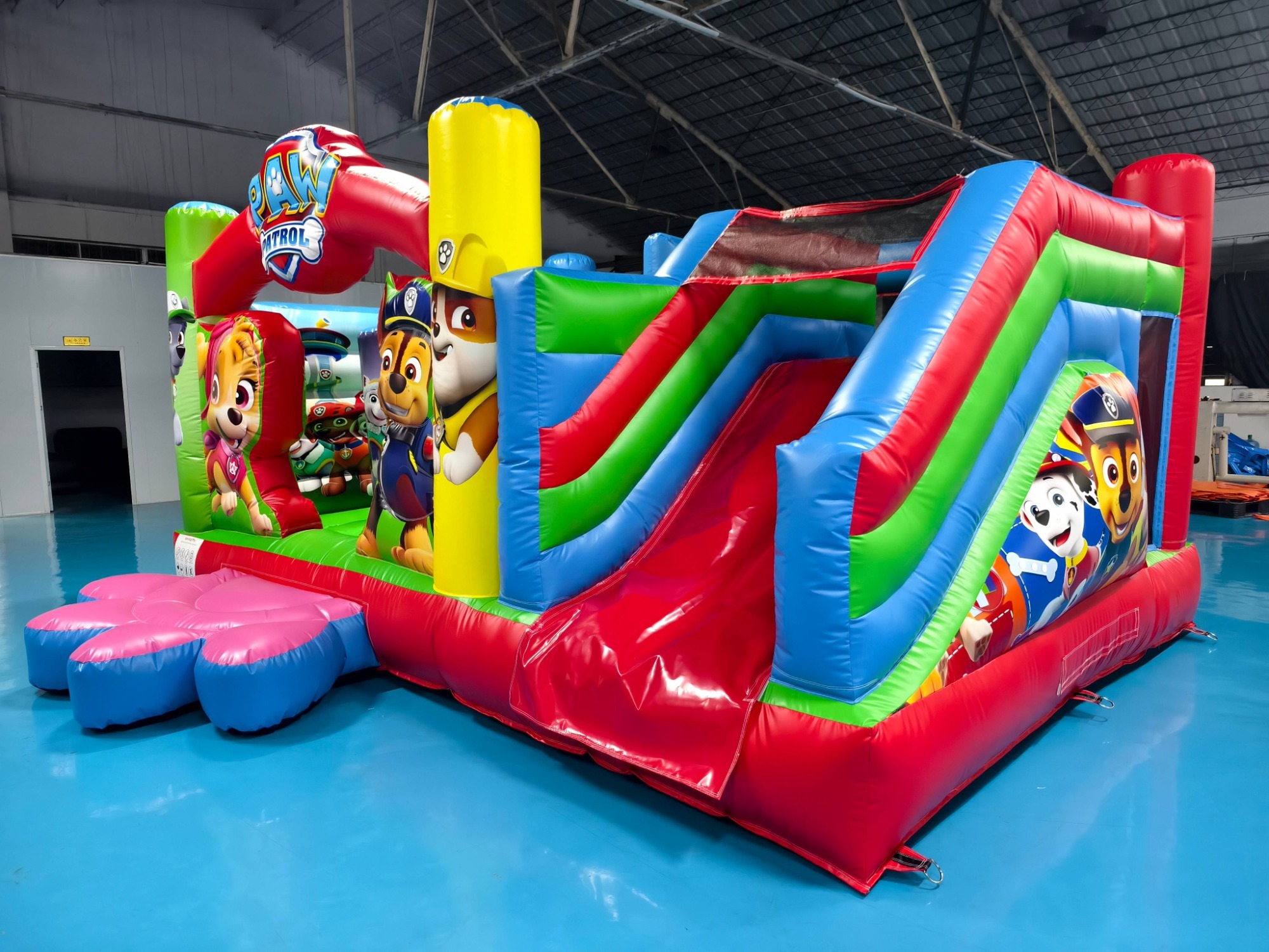 kids bounce house