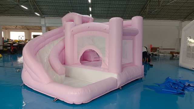 Small Bouncy Castle