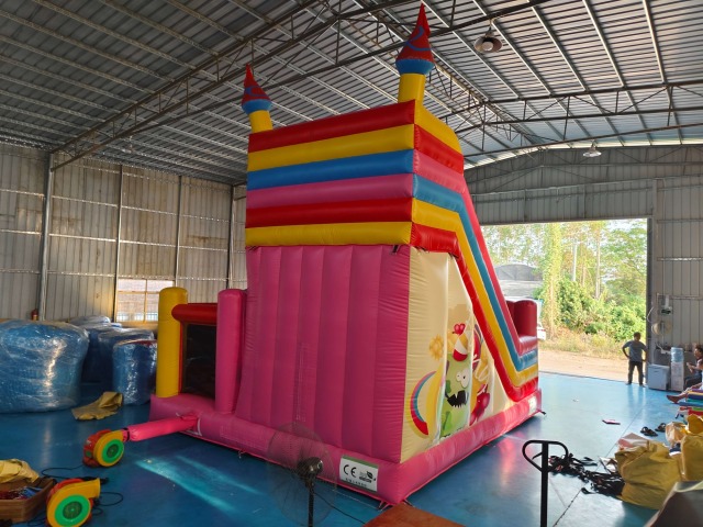 Playground Inflatables - Custom Bouncy Castle