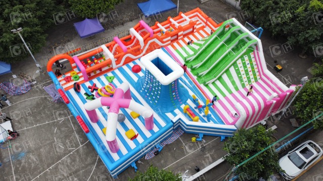 Inflatable Amusement Park