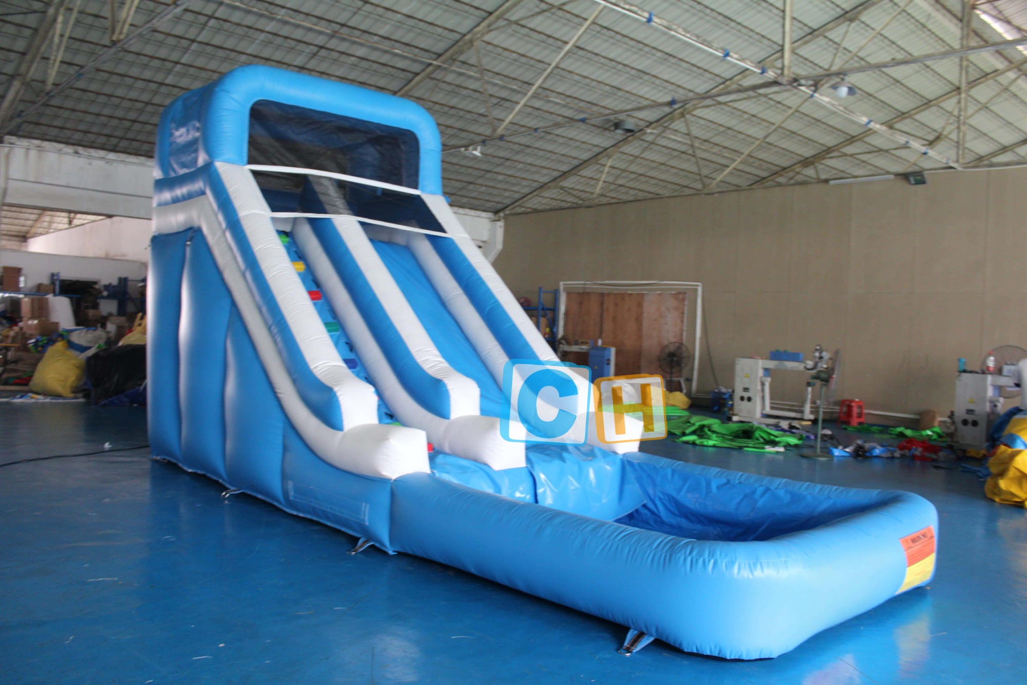 Inflatable pool slides