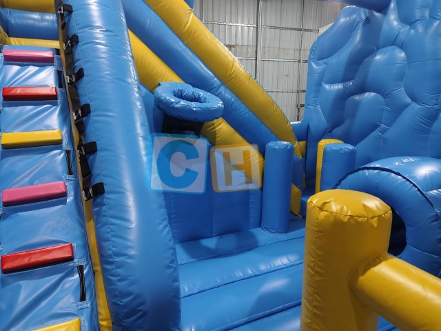 Inflatable Bouncy Castle With Slide