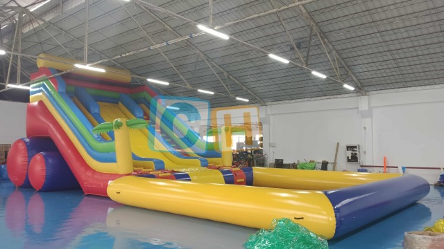 Large inflatable pool with slide