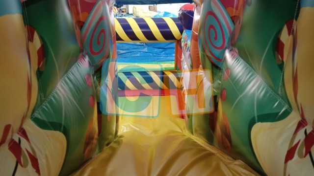 Bounce House Obstacle Course