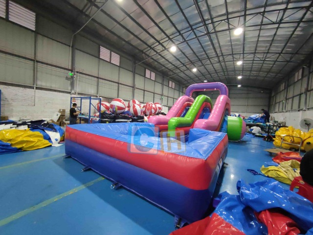 Double water slide inflatable