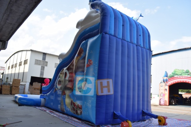 Commercial inflatable water slides for adults
