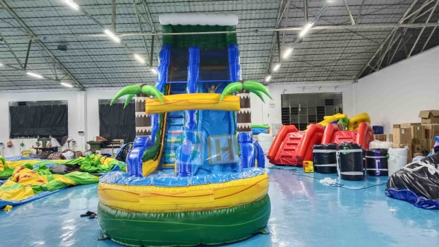Commercial water slide inflatables for sale