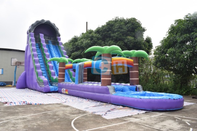 Inflatable water slide bounce house