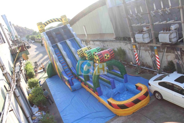 Water slide inflatable