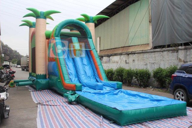 Inflatable water slide with blower