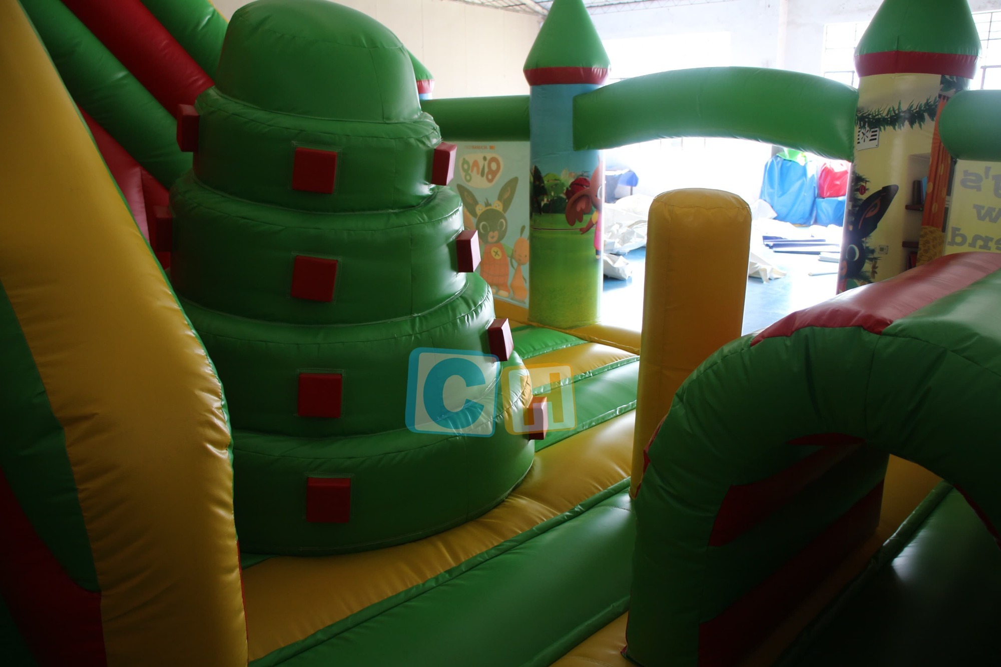 Inflatable indoor playground