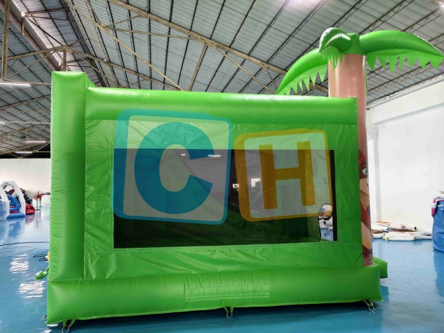 JUNGLE ANIMAL Inflatable Castle
