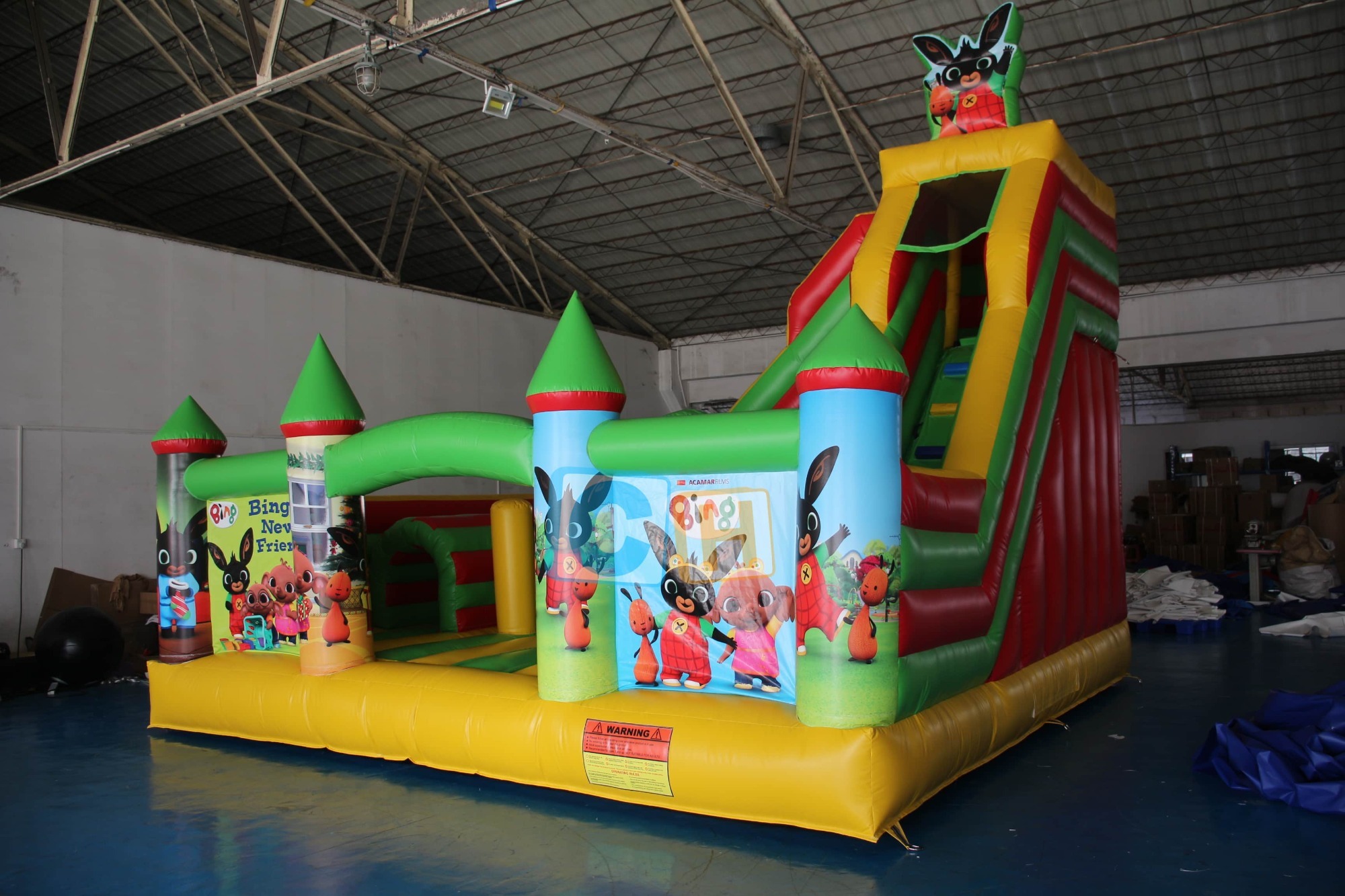 Inflatable indoor playground