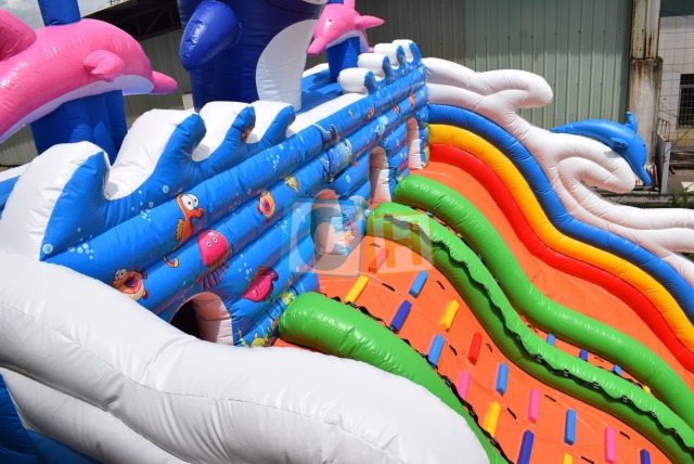 Playground inflatable fun city with dry slide