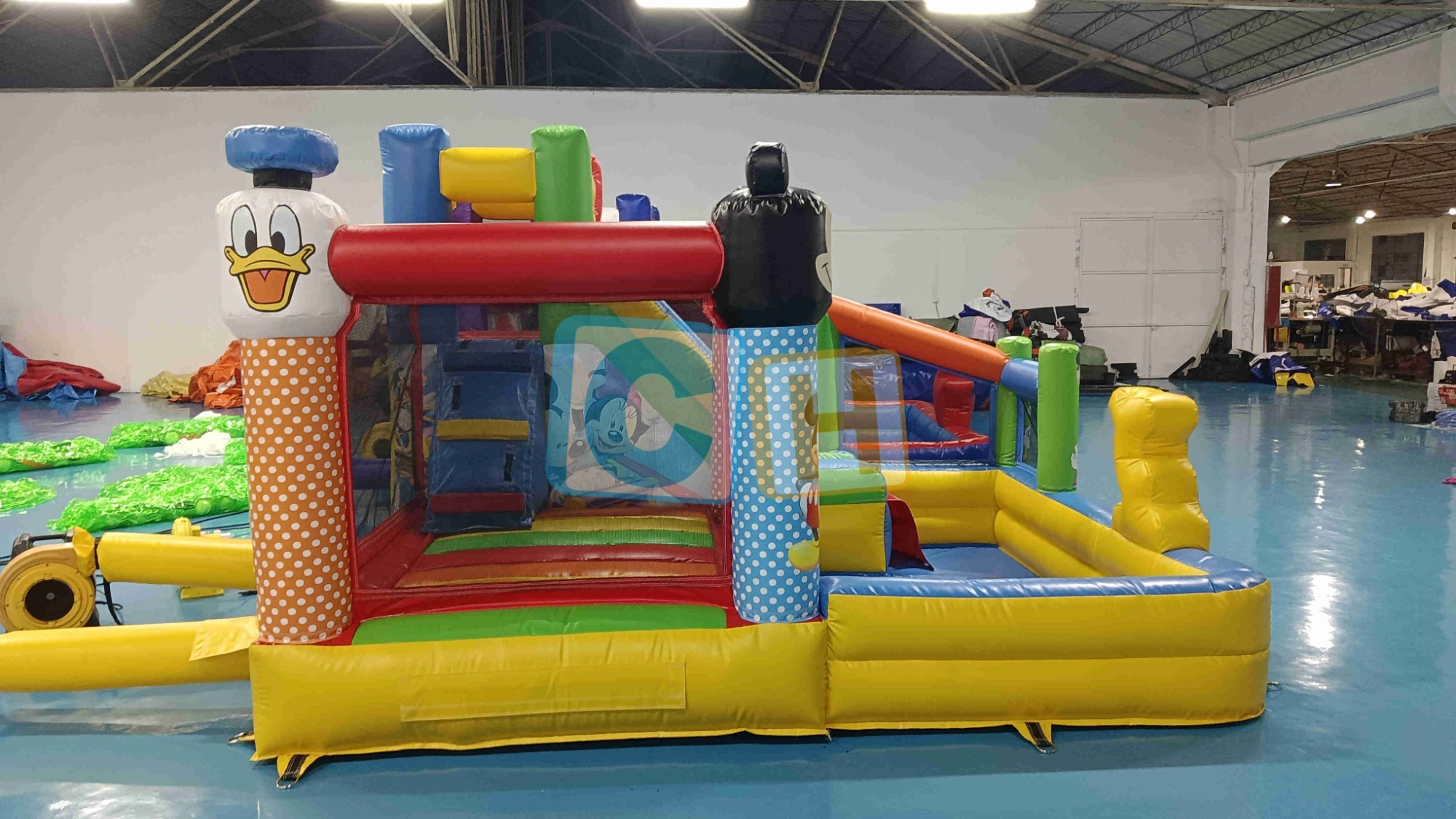 MICKEY MOUSE Indoor Bouncy House