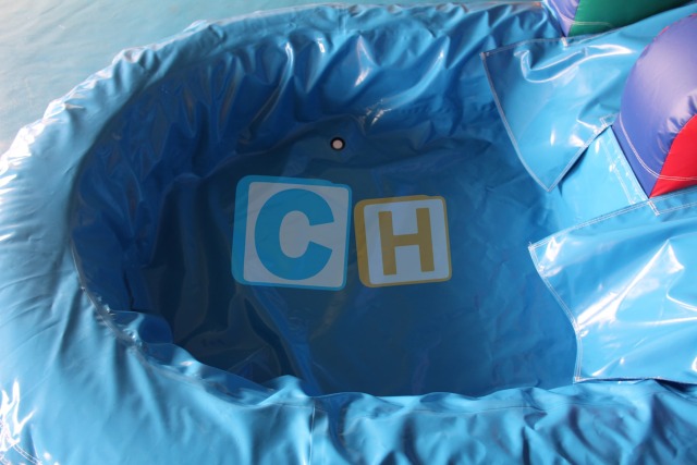 Frozen Bounce Combo With Slide Pool