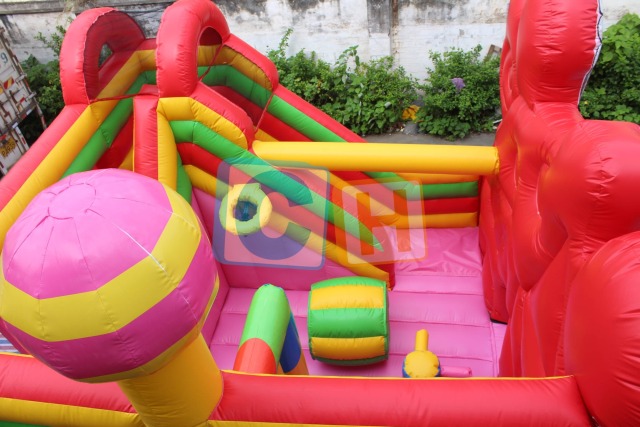 Candy Theme Bounce With Slide