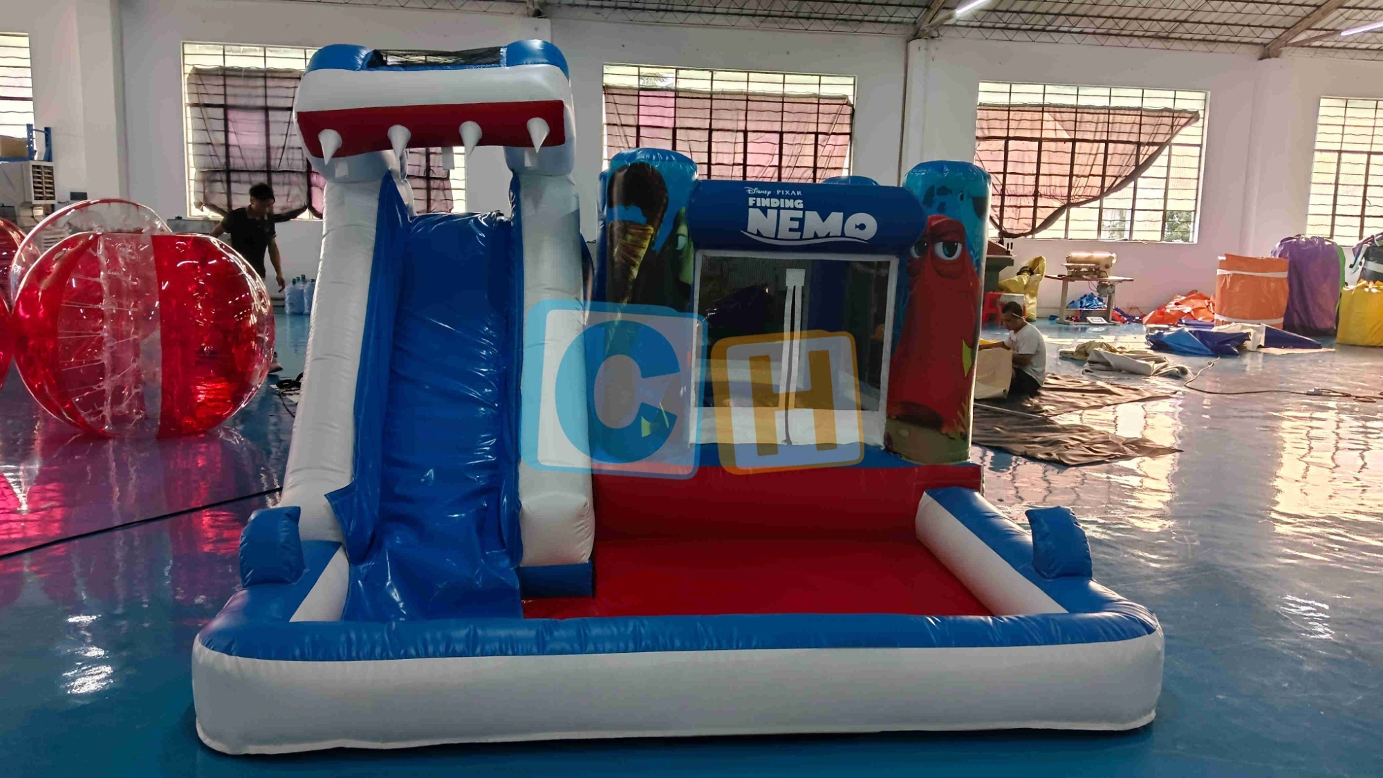 SHARK Water Bouncy Houses