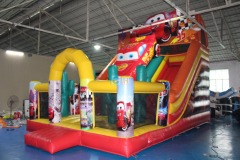 Inflatable Slipping Slide