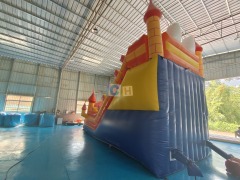 Inflatable Slide With Blower