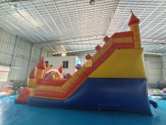 Inflatable Slide With Blower