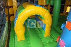 Giraffe Bounce House Games