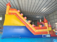 Inflatable Slide With Blower