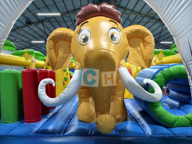 Mammoth theme inflatable playground for party