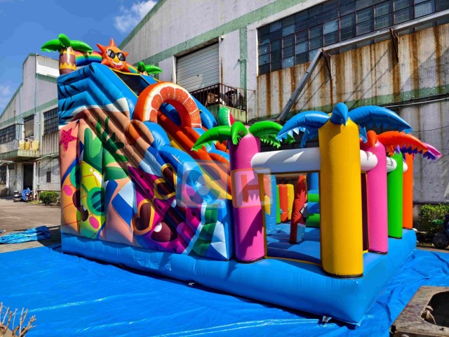 Forest theme inflatable fun city with bouncer