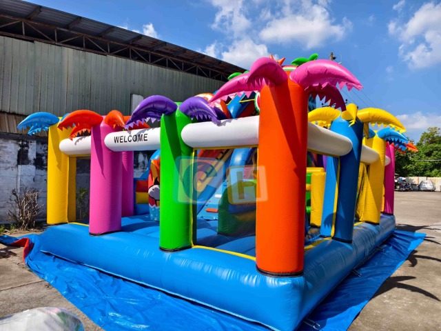 Forest theme inflatable fun city with bouncer