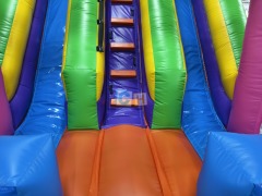 Inflatable Jump House With Slide