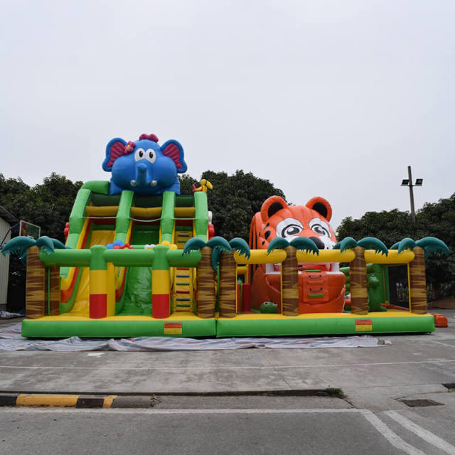 Jungle-Themed Inflatable Fun City for Children