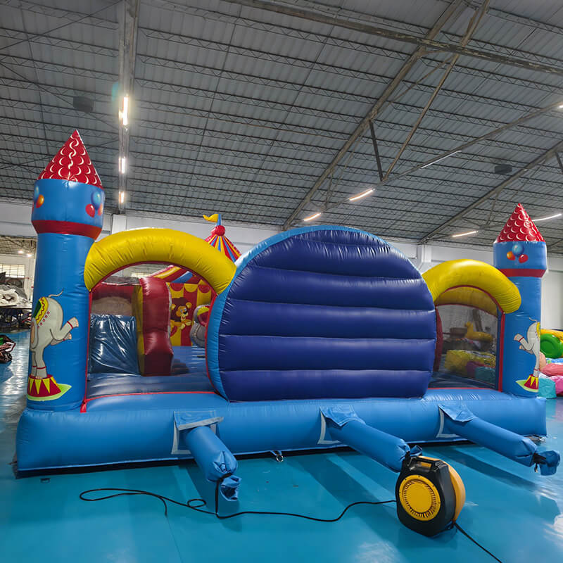 Circus-Themed Children's Inflatable Trampoline Park