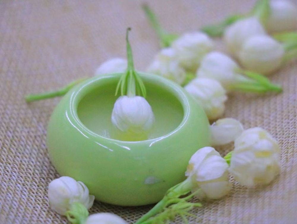 Solid perfume--Special Prize