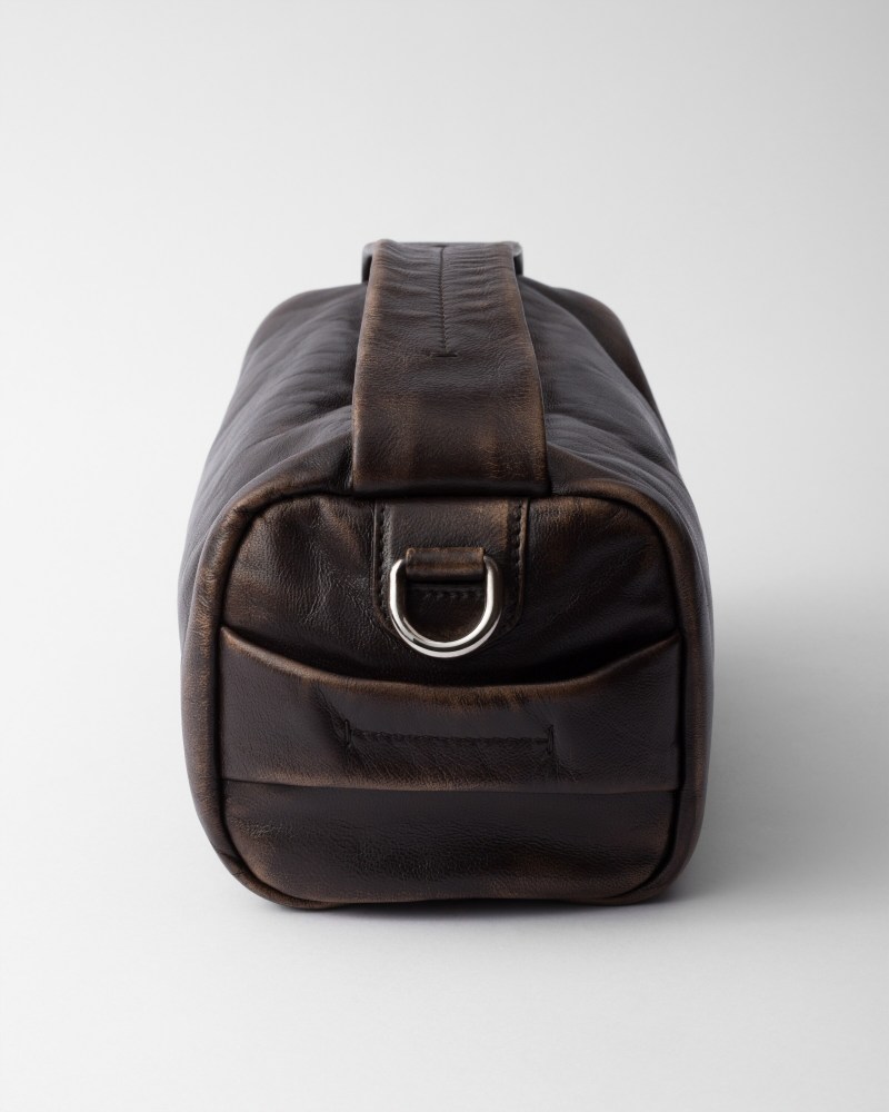 Leather shoulder bag