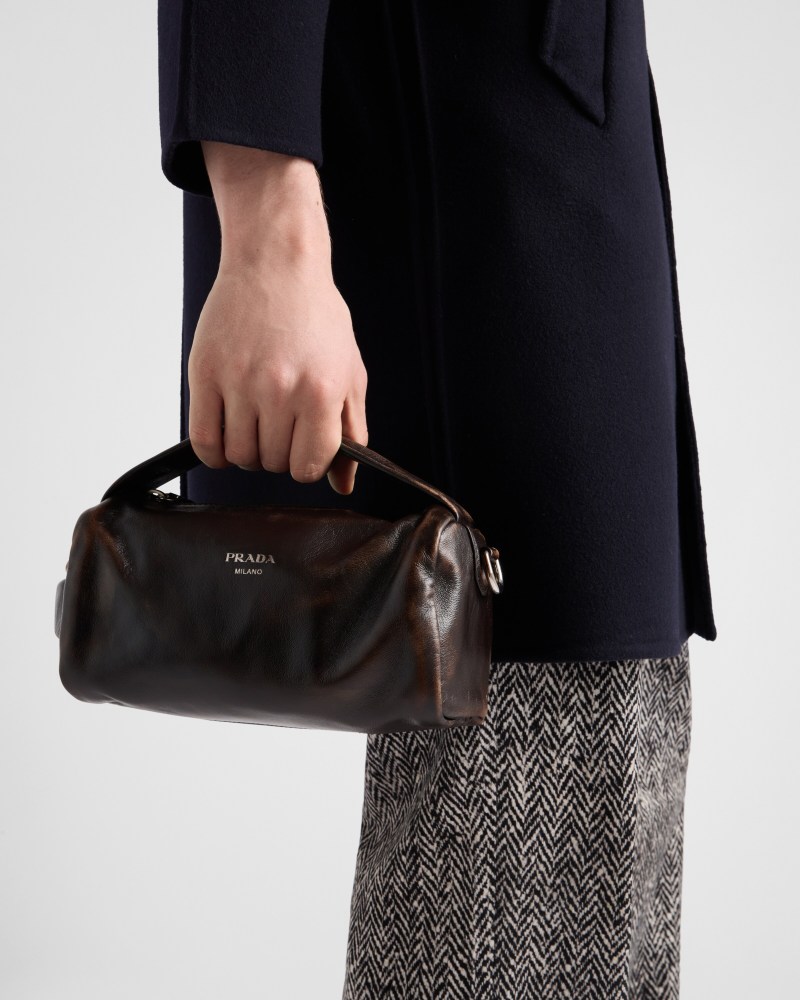 Leather shoulder bag