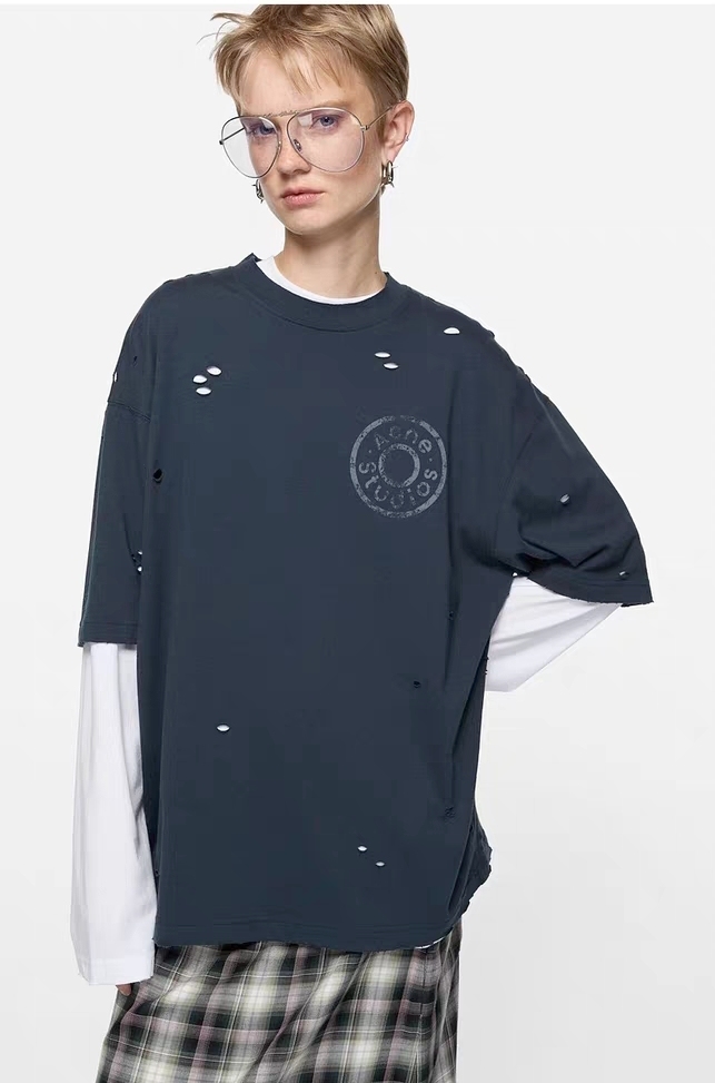 Exford U Small Button Logo T-shirt