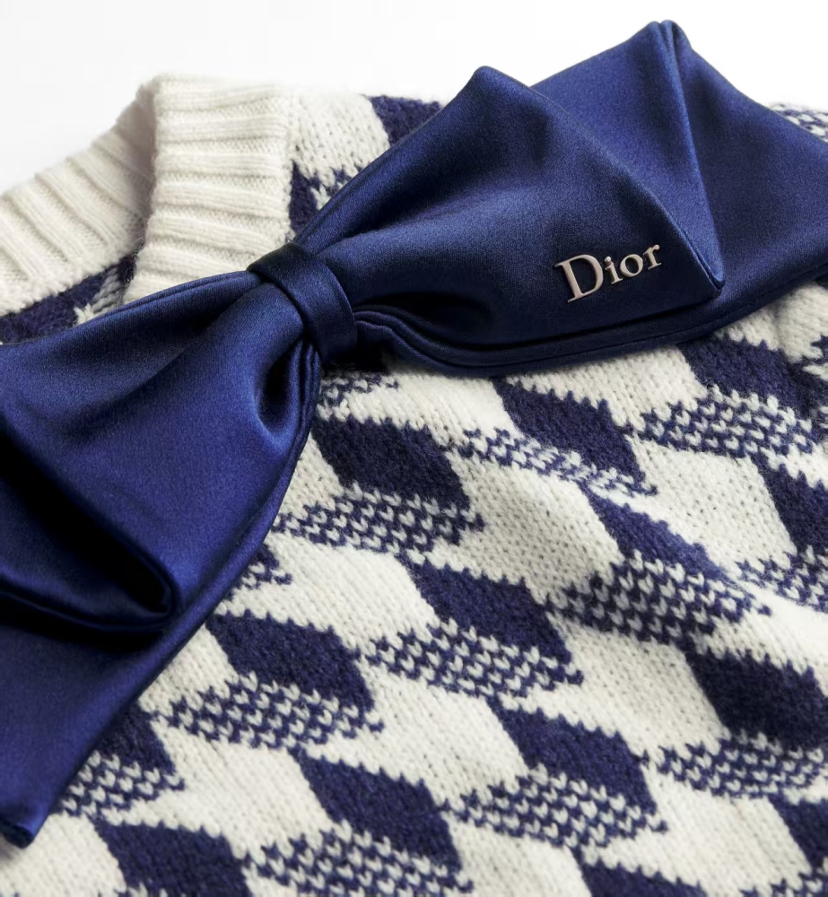 Navy Blue and White Houndstooth Wool Knit