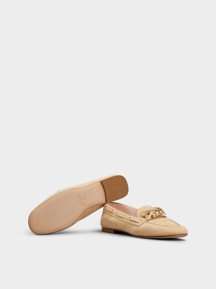 Très Vivier Boat Loafers in suede