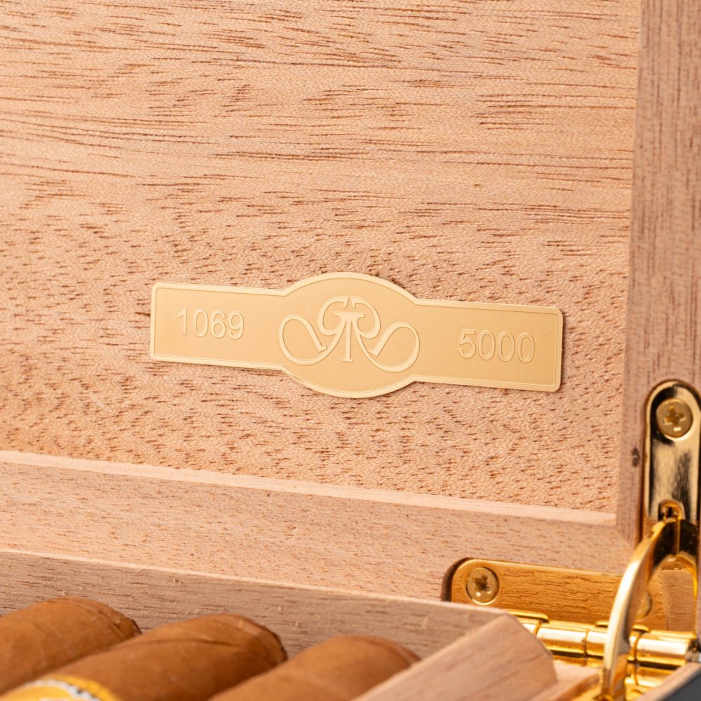 Cohiba 高希霸 Esplendidos Gran Reserva Cosecha 2017LE 导师 特级珍藏 收获2017限量版