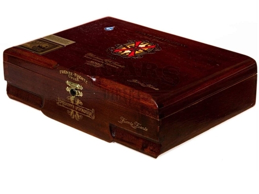 Arturo Fuente Opus X Fuente Fuente 阿图罗・富恩特 巨著 双富恩特 32支/盒（澳门自提）