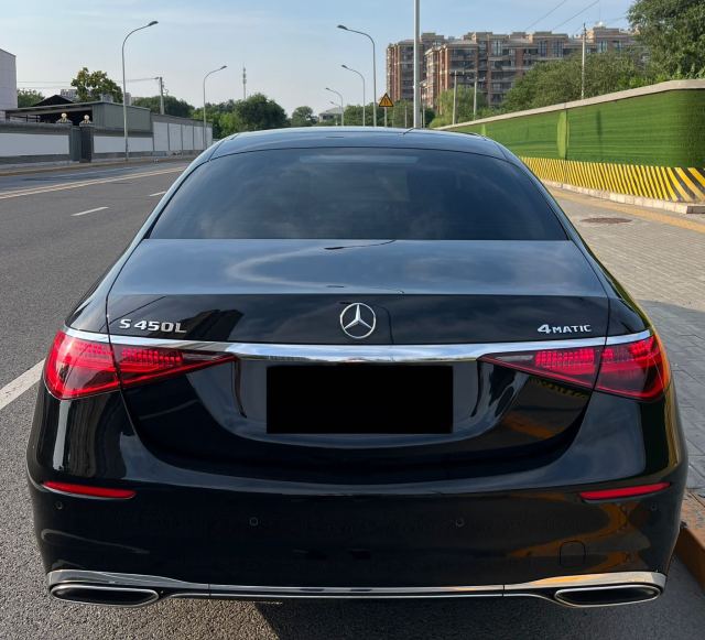 メルセデス・ベンツ S400L