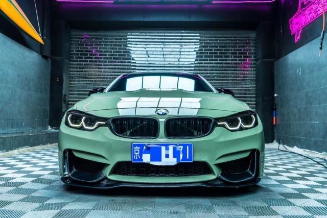 BMW M4