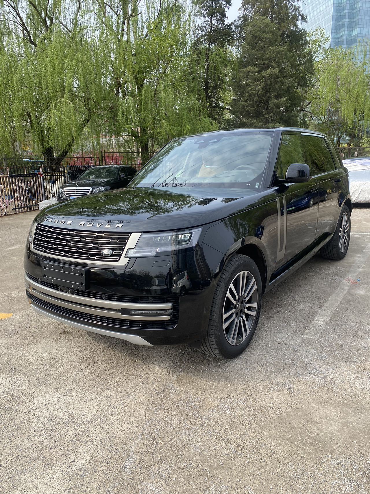最新型ランドローバー レンジローバー