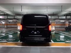 メルセデス・ベンツ 7人乗り V260 商用車