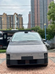 Lixiang メガ
