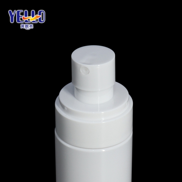 PET Material Cosmetic Spray Bottle With Pump Cap Customized Color