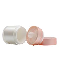 Luxury Empty Foundation Bottle With Pump Cylinder Shape Custom Color